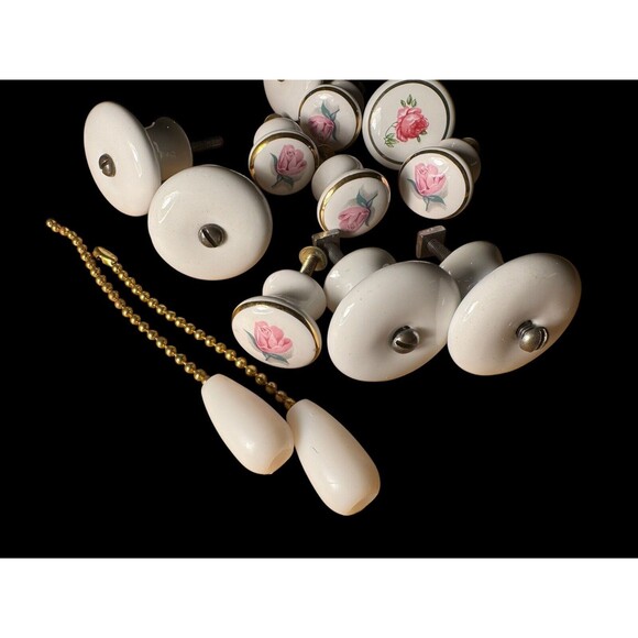 Porcelain White with Pink Rose & Gold Trim VTG  Drawer Pulls Mix lot of 11 - Picture 2 of 11
